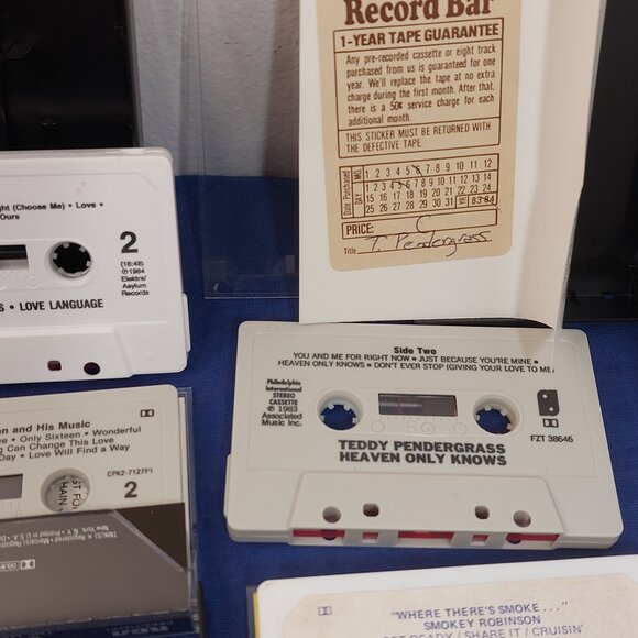 Lot of 9 R&B Motown Cassettes Smokey Robinson Sam Cooke Teddy Pendergrass, etc.. - Picture 6 of 6